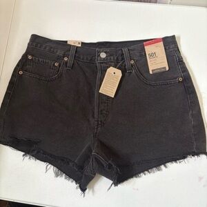 Levis 501 Womens Buttonfly denim shorts size 32